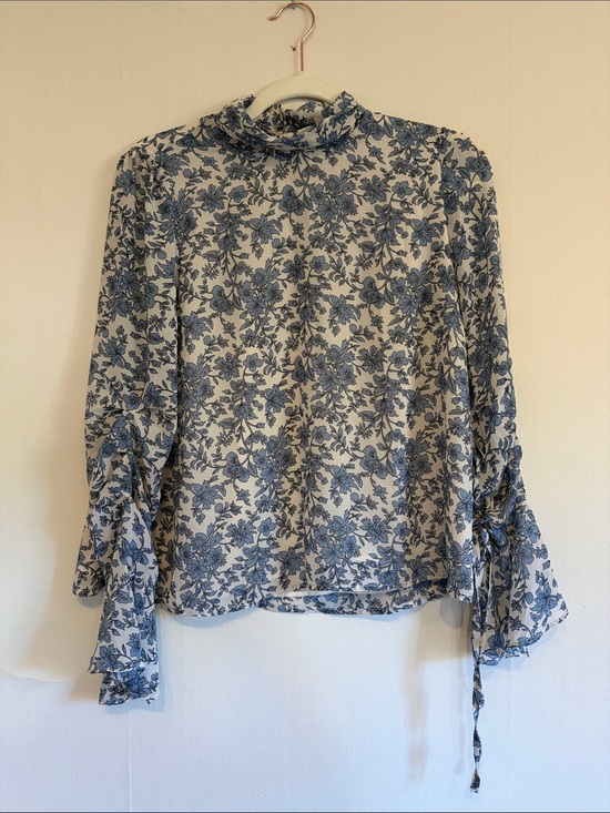 Astr Tops - Astr Blue Floral Mock Neck Tie-Sleeve Blouse